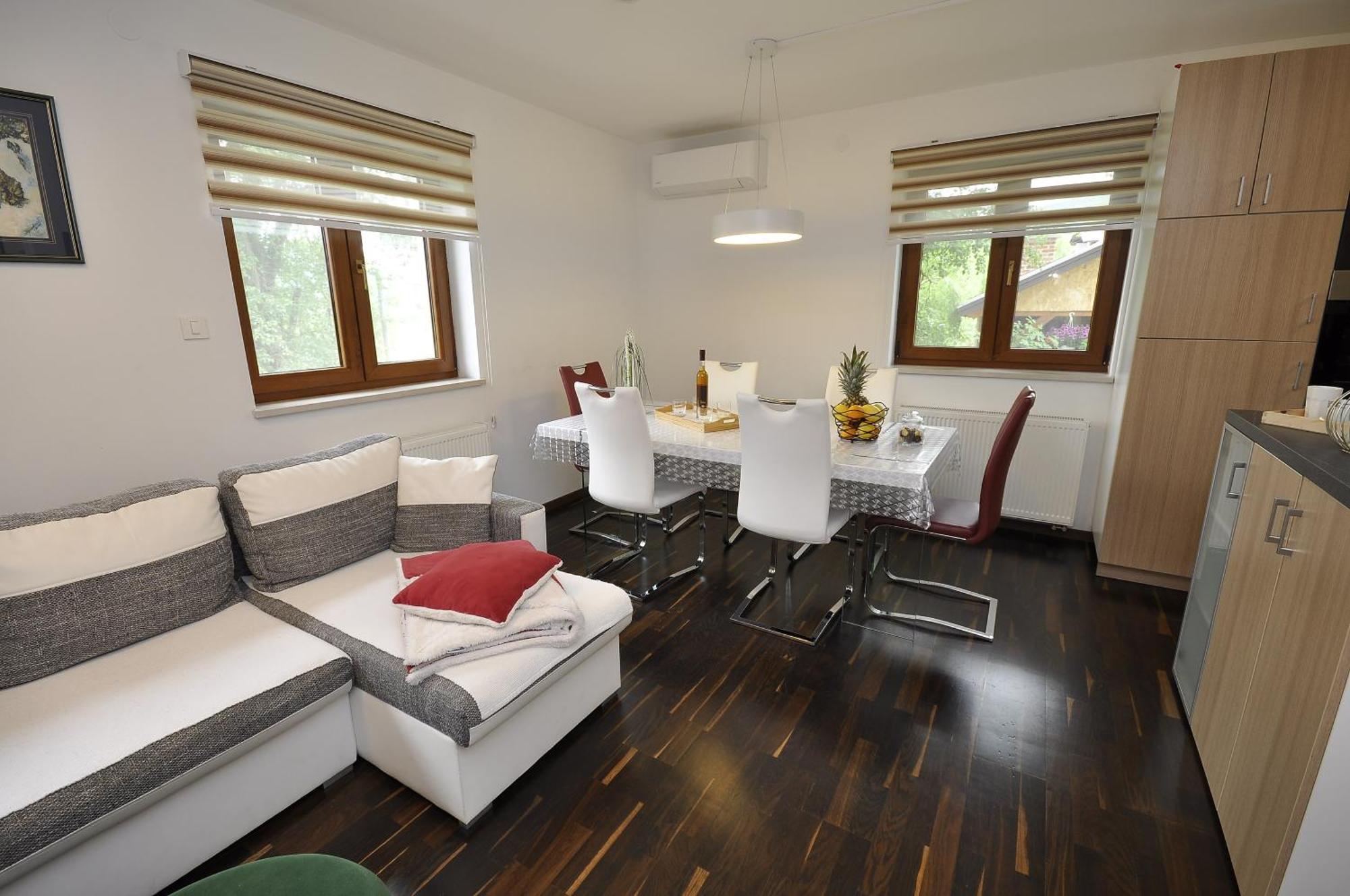 Willa Holiday House Marija Otočac Zewnętrze zdjęcie
