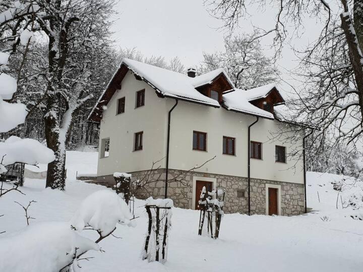Willa Holiday House Marija Otočac Zewnętrze zdjęcie